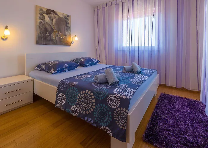 Apartman Besonderes Penthouse-apartment Auf Zwei Etagen - Nur 450 Meter Zum *