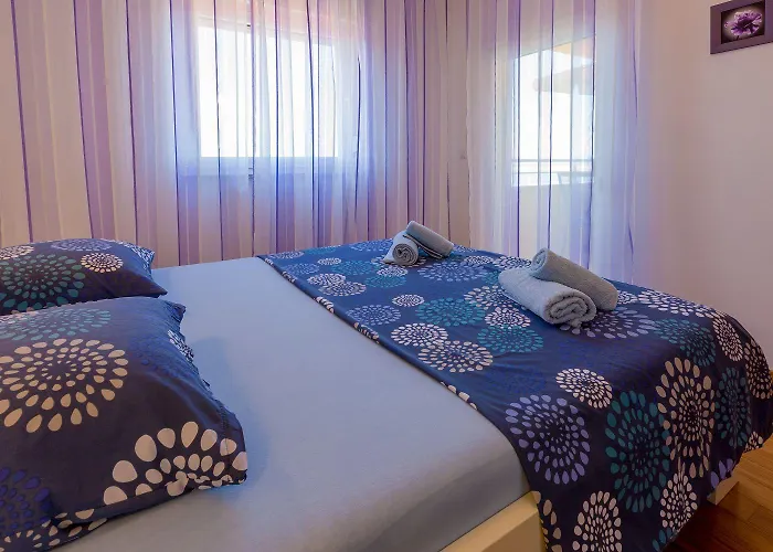 Besonderes Penthouse-apartment Auf Zwei Etagen - Nur 450 Meter Zum * Crikvenica