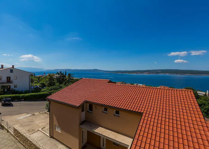 Besonderes Penthouse-apartment Auf Zwei Etagen - Nur 450 Meter Zum